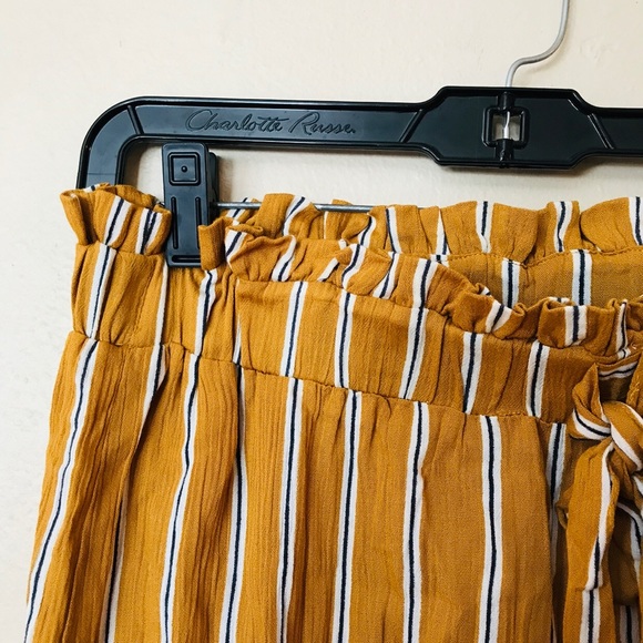 NWT Mustard Navy and White Striped Shorts - Picture 2 of 7
